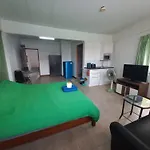 Oyo 75474 Funkey Fulung Andy & Tan Guest House